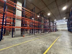 Jalan Buroh (D22), Warehouse #578704601